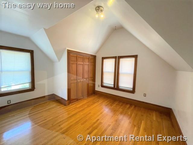 15 Conwell St, Davis Square