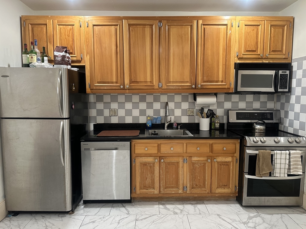 515 Massachusetts Ave, South End