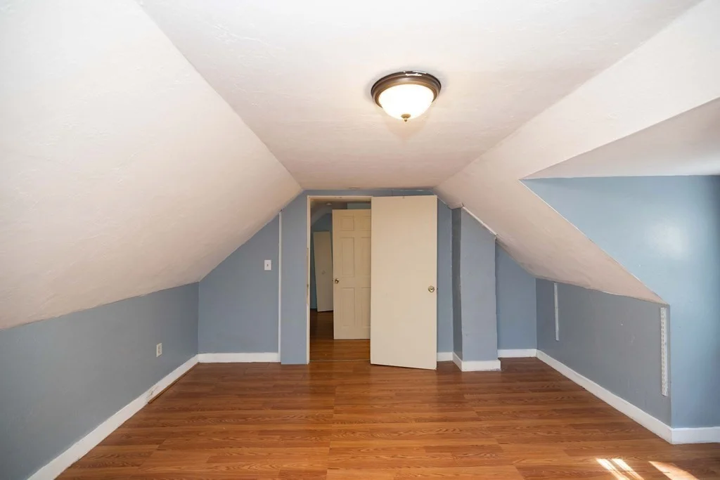 17 Montague St, Worcester