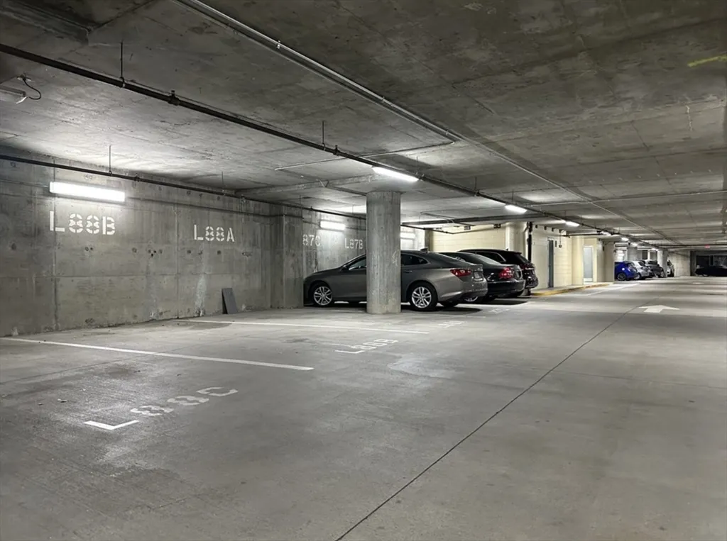 1313 Washington St, South End