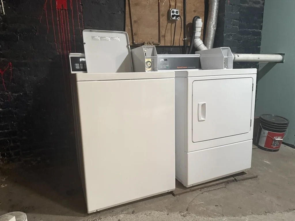 11 Vancouver St, Fenway