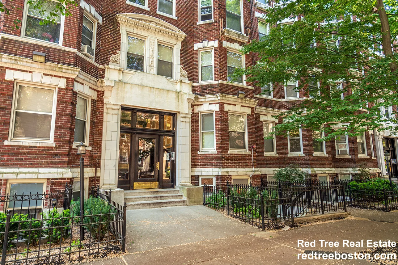 28 Queensberry St, Fenway