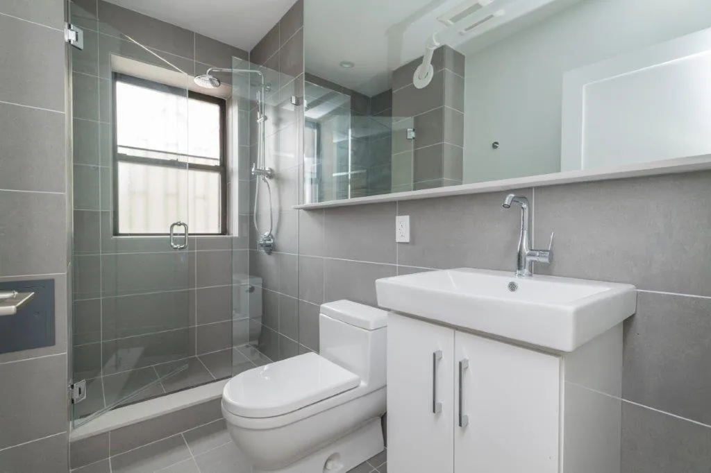 123 Highland Ave, Winter Hill