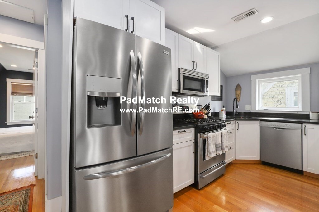 15 Harvest St, Dorchester