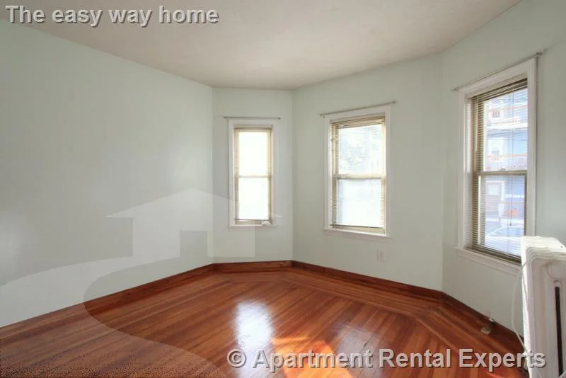25 Belknap St, Teele Square