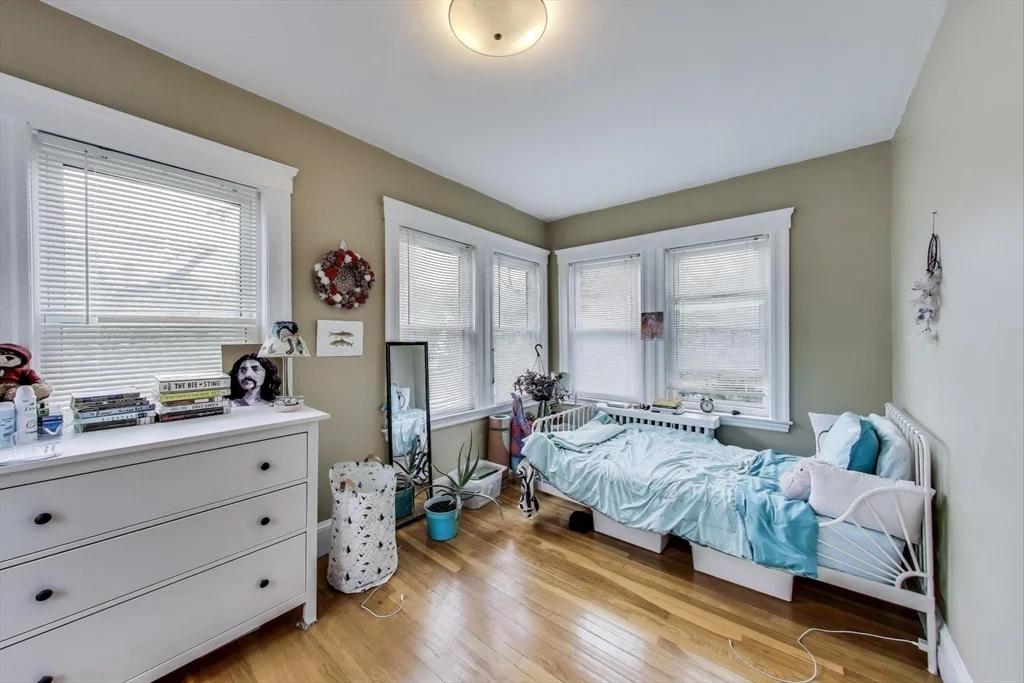 129 Oxford, Newton Center