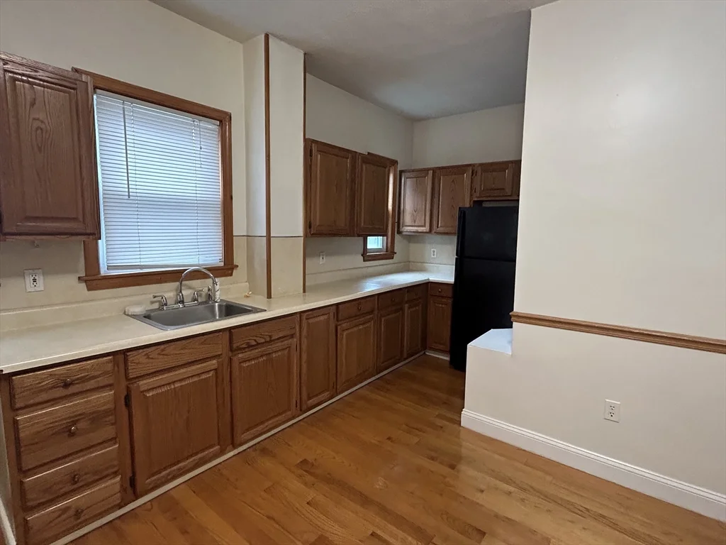 125 Spring St, Medford