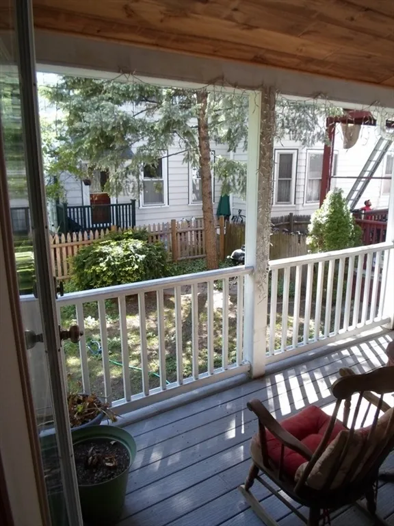 1530 Cambridge St, Mid-Cambridge