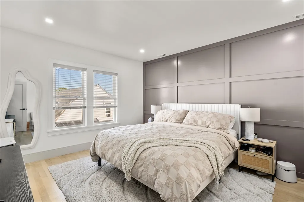 29 S Munroe Ter, Dorchester