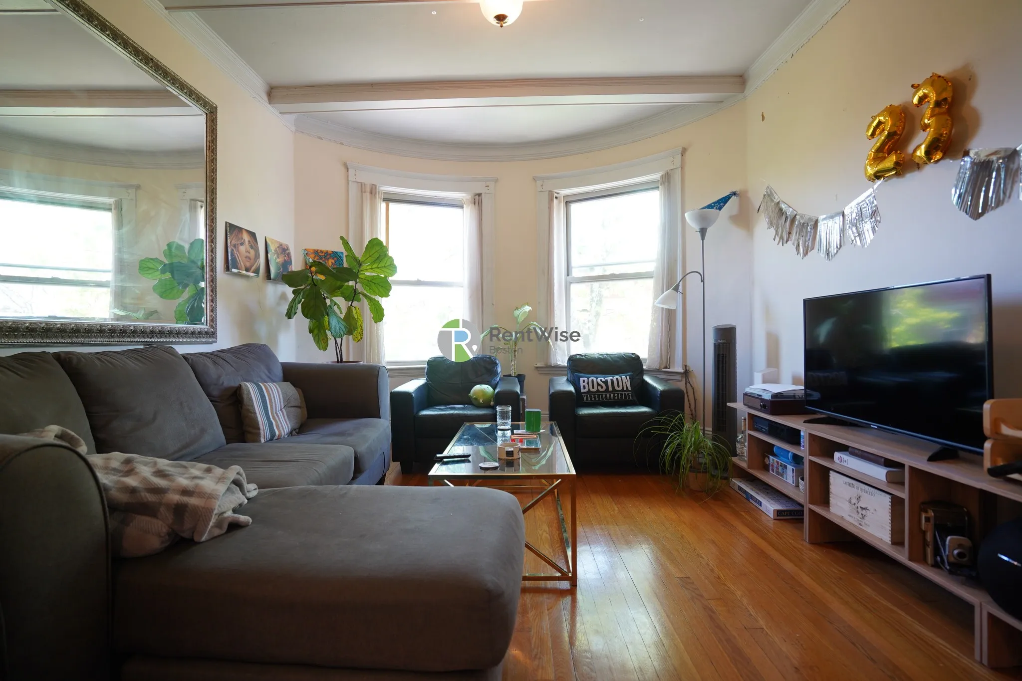 128 Fuller St, North Brookline
