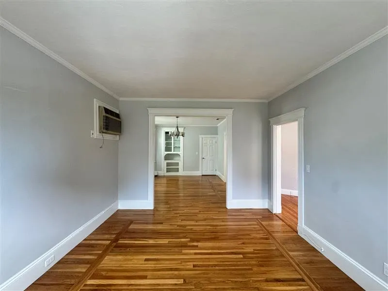 136 Sharon St, West Medford