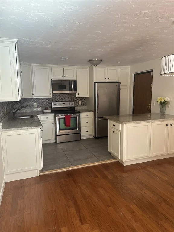 356 Neponset St, Norwood