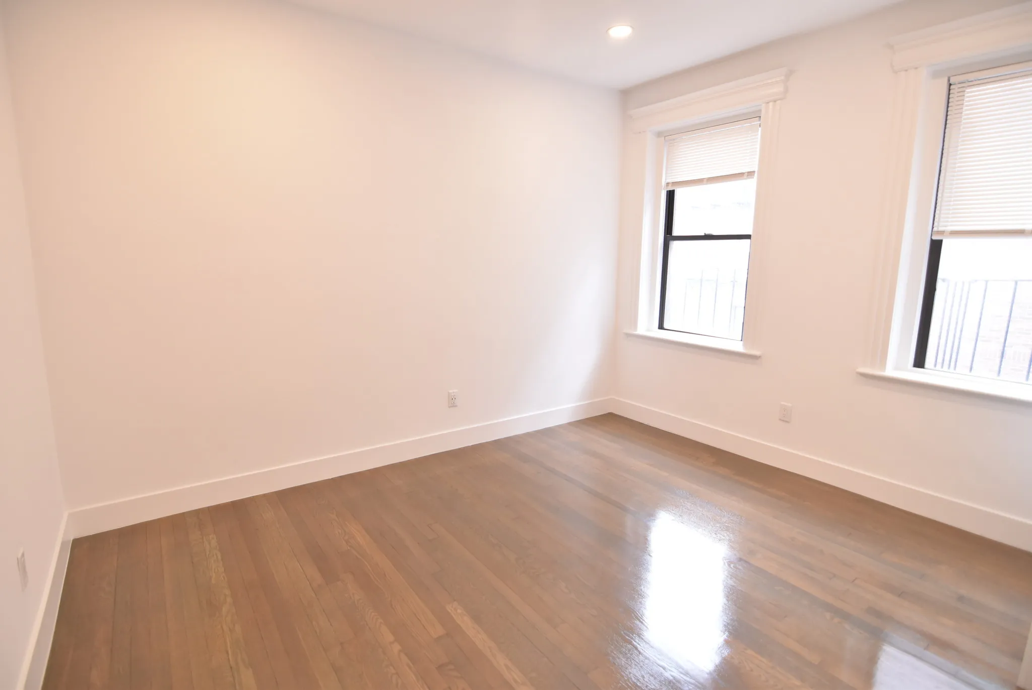 11 Queensberry St, Fenway