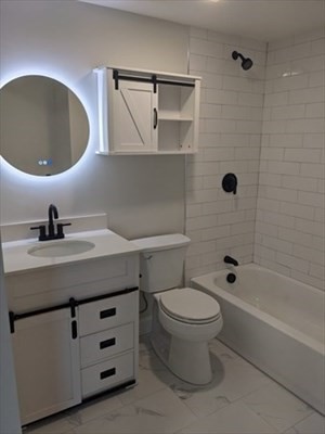 1504 Purchase, Center