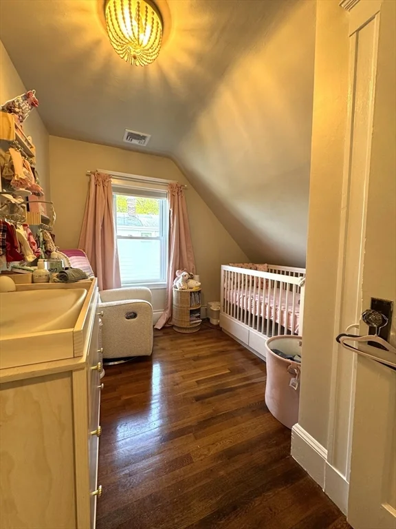 65 Whitford St, Roslindale