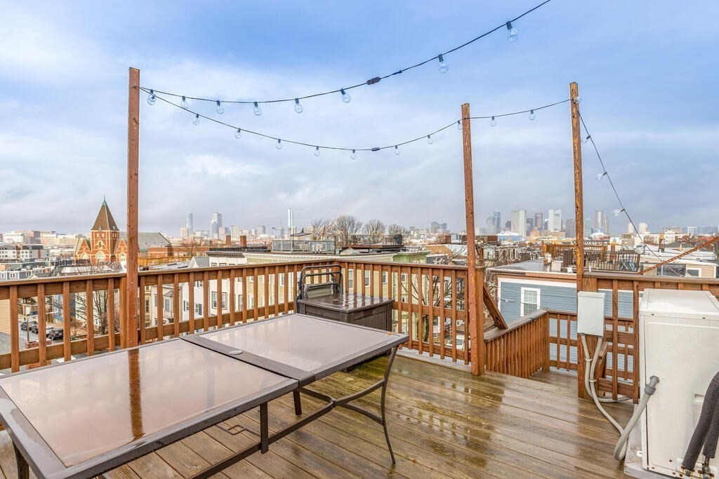 1 bed, 1 bath apartment for rent at 47 Telegraph St Unit 5, Dorchester — photo 15 of 19