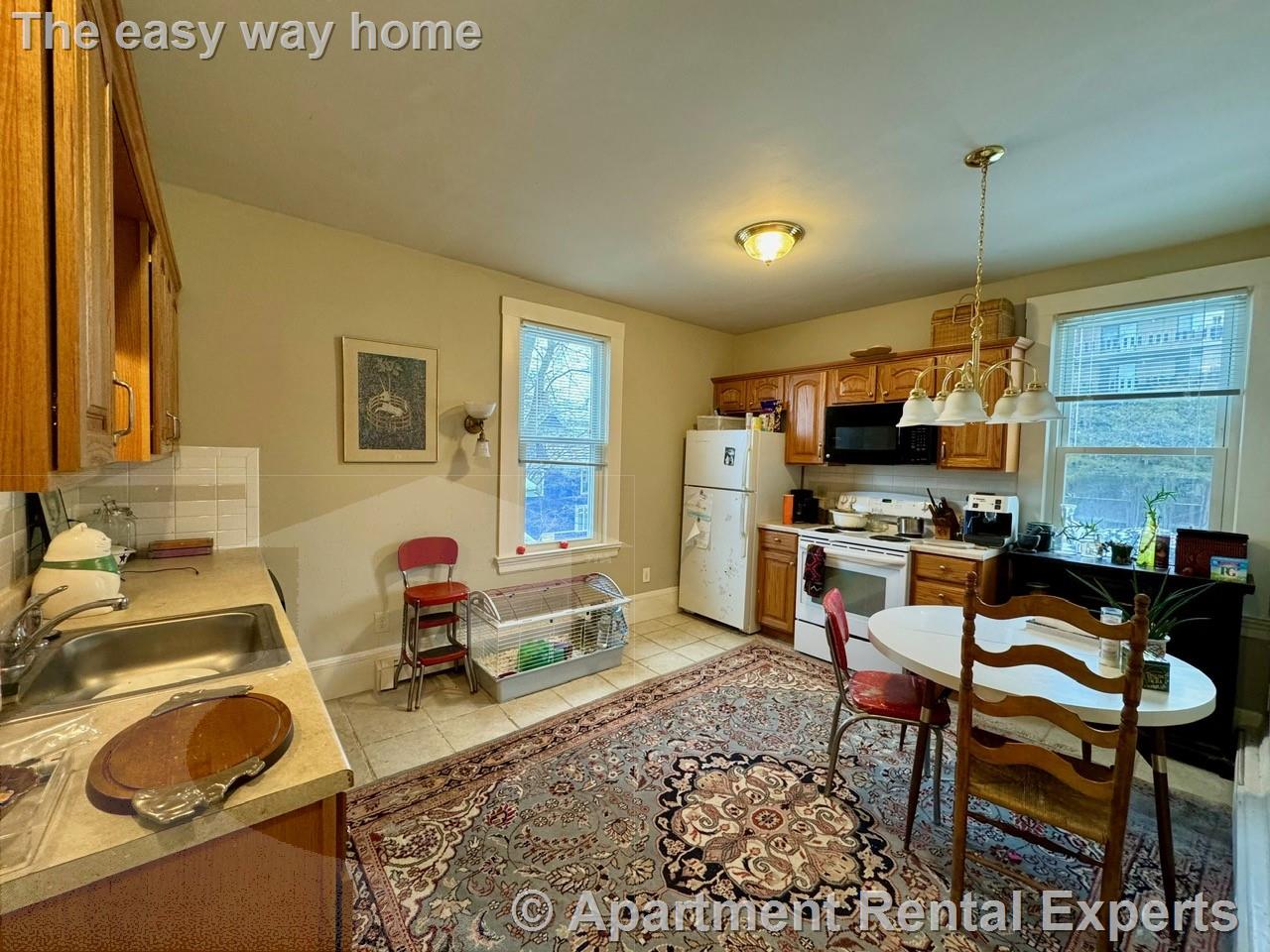 380 Broadway, Winter Hill