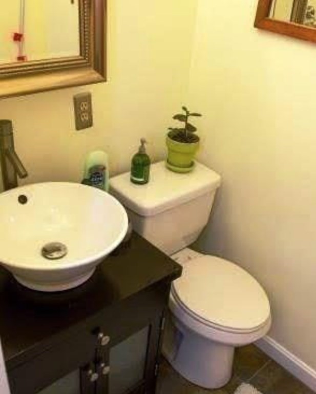 8 Sewall St, Mission Hill