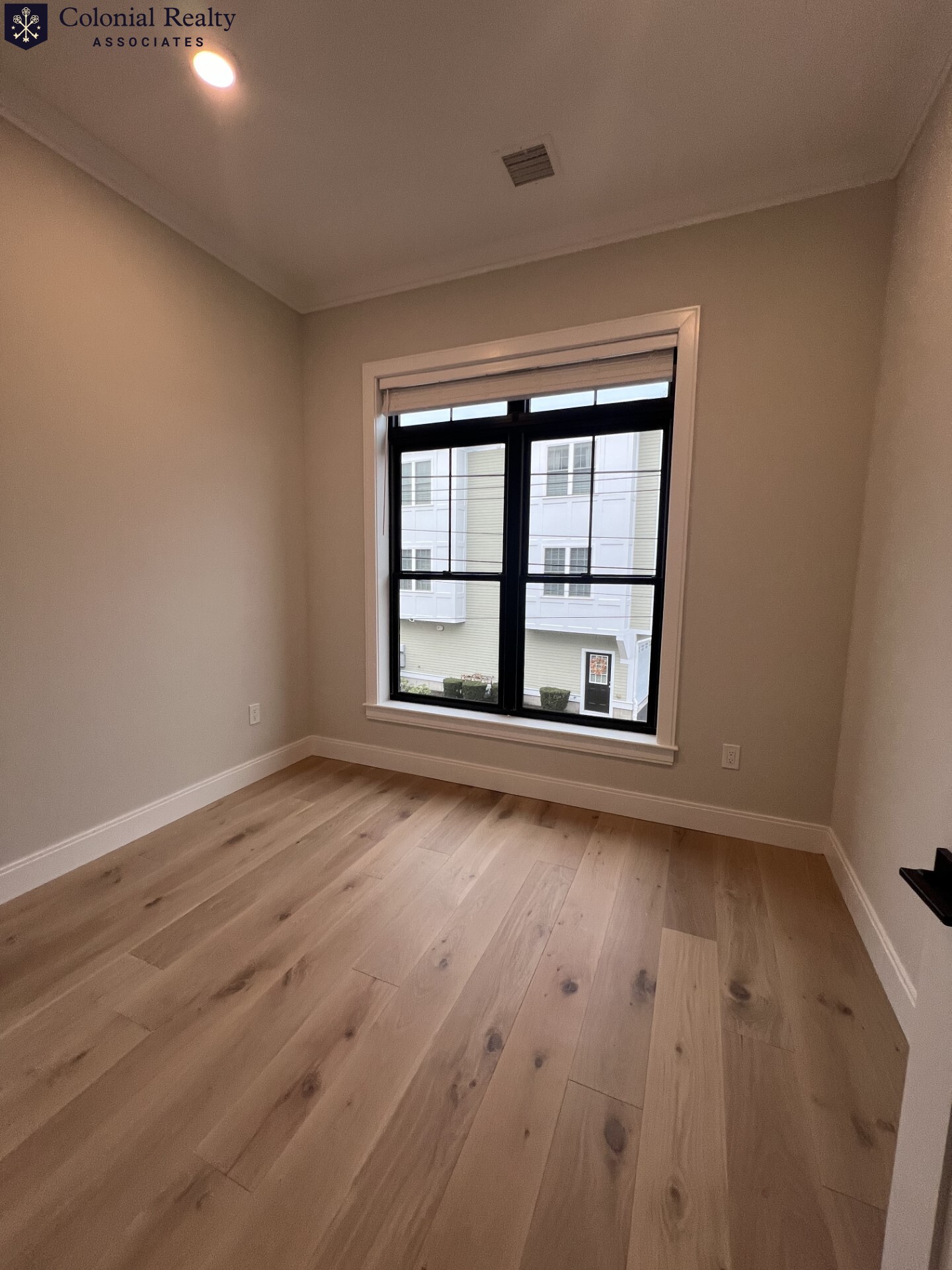 163 Everett St, Allston