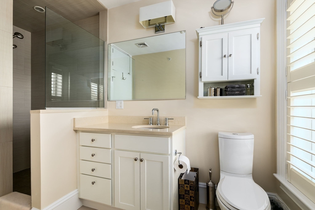 183 W Canton St, South End