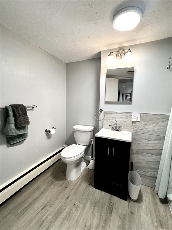 572 Main St, Watertown