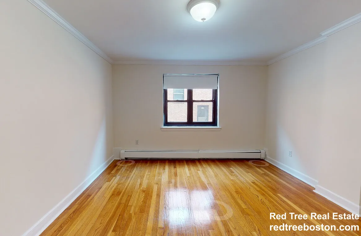 40 A Harvard Ave, Harvard Avenue