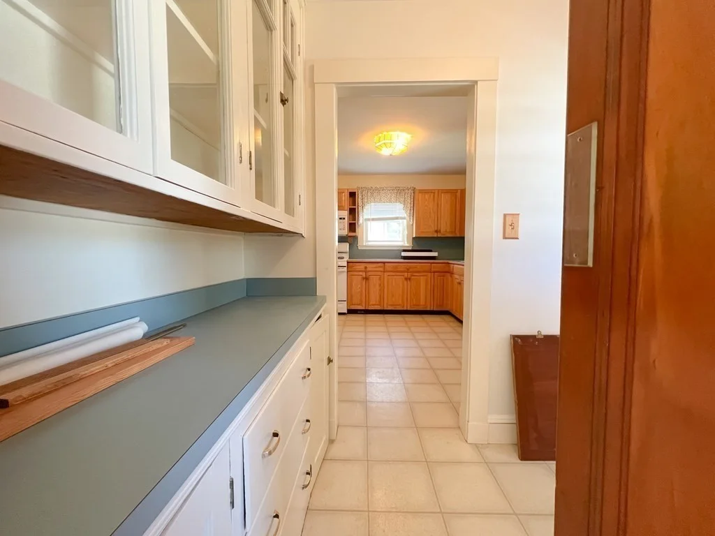 15 Ledyard, Wellesley