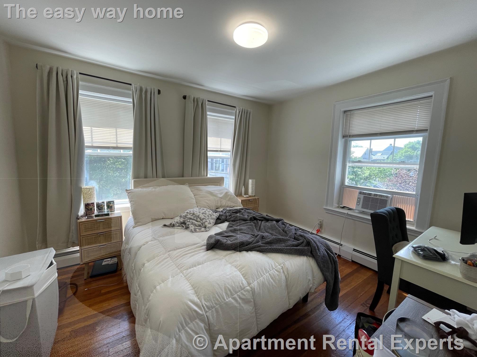 36 College Ave, Davis Square