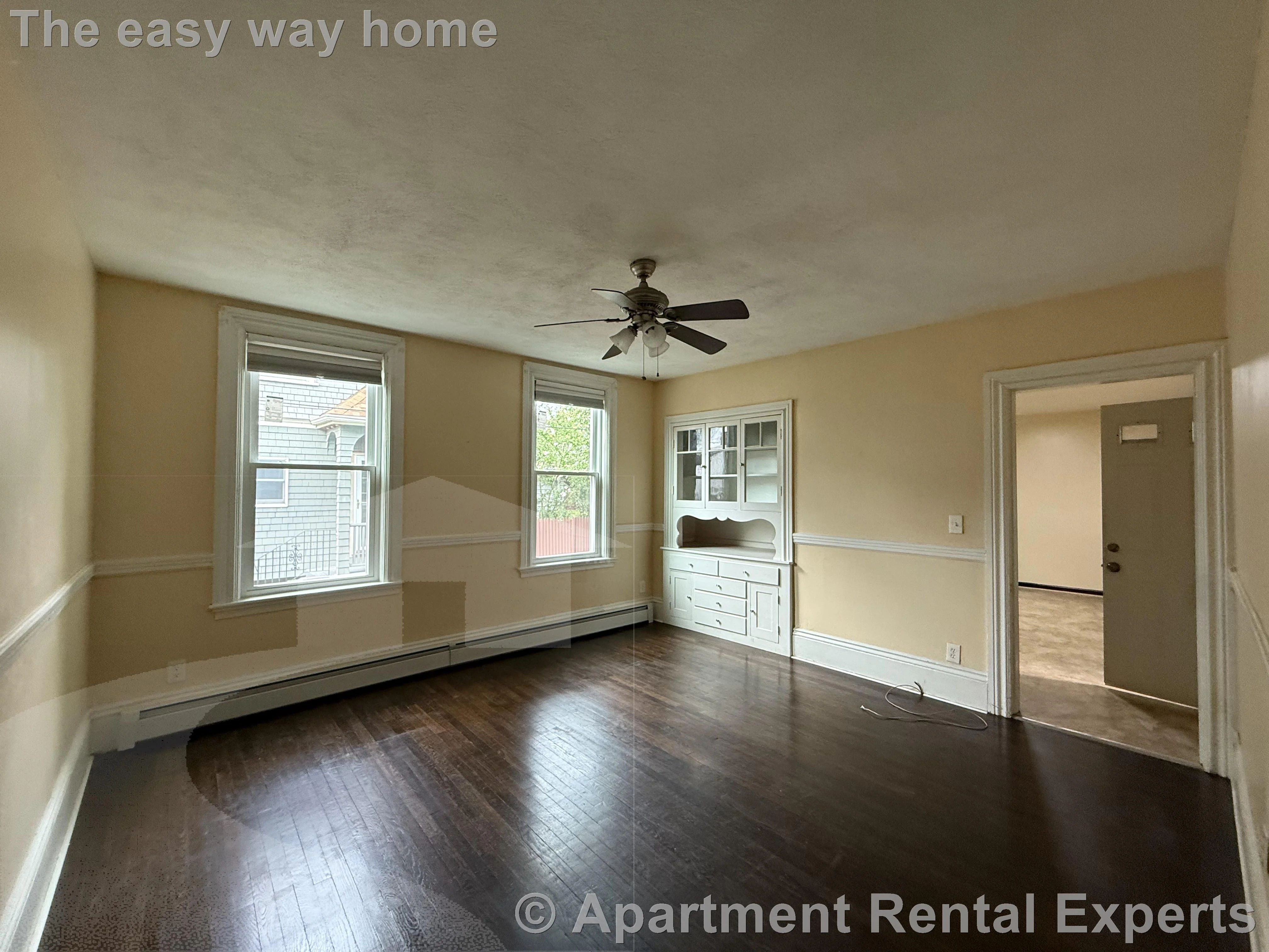 53 Oakland St, Medford Square