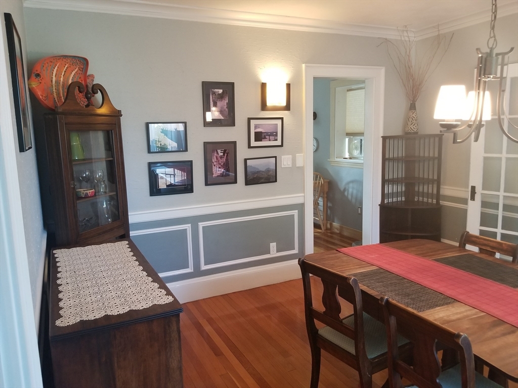 269 Waltham St, Newton