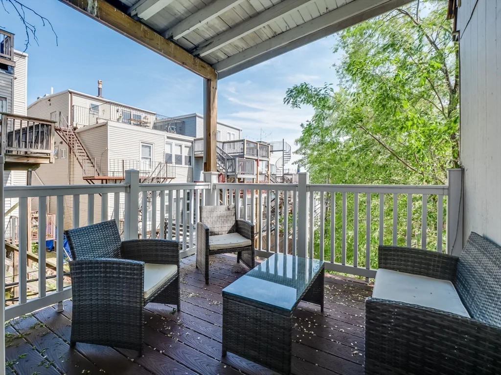 30 Mercer St, South Boston