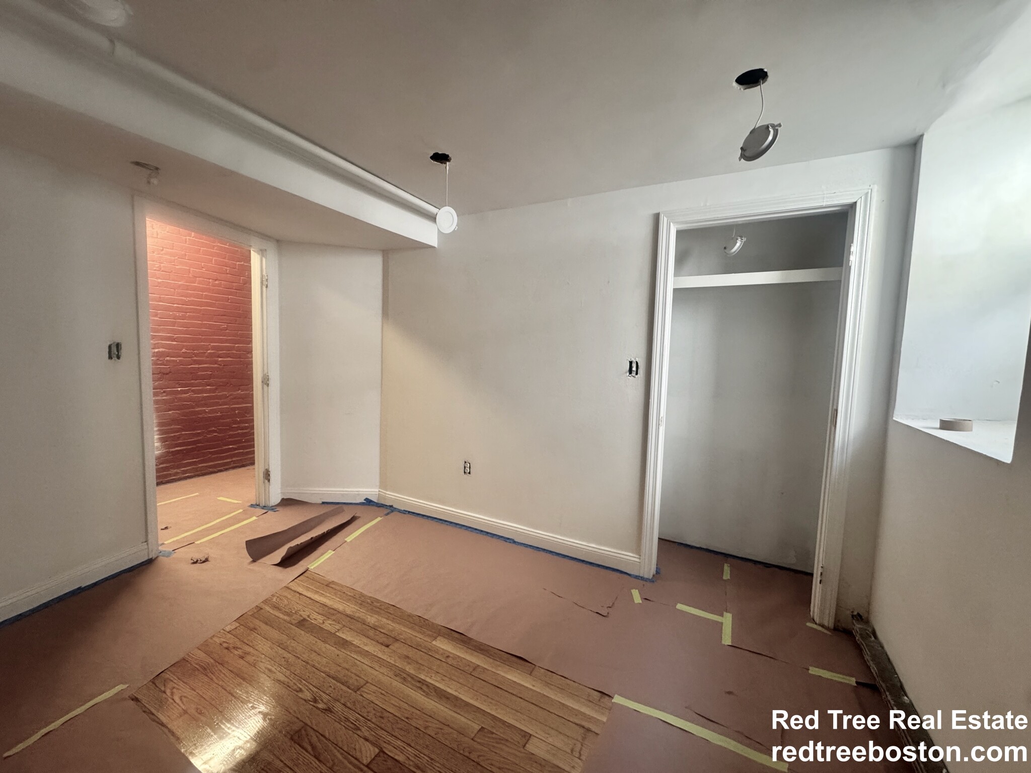 14 Quint Ave, Allston