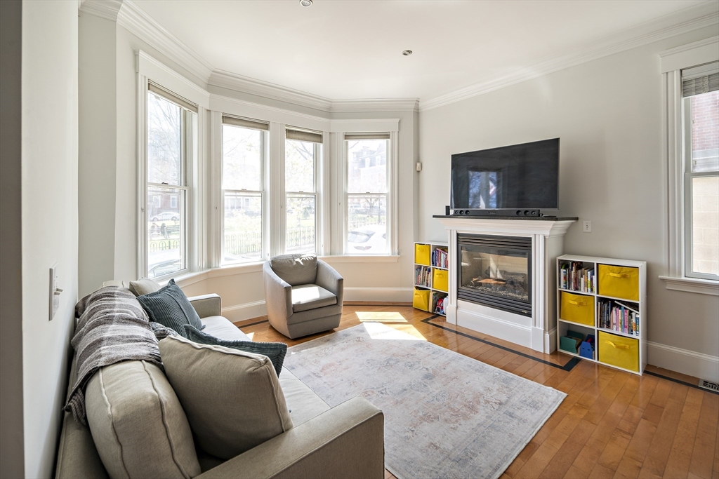 3 Seaver St, East Boston