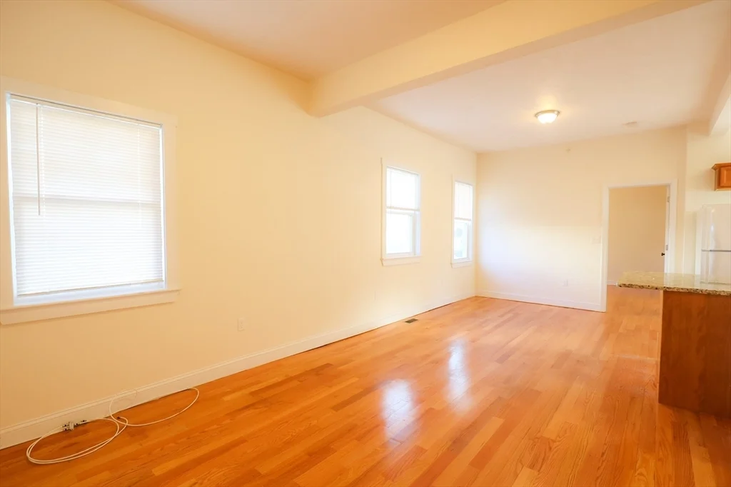 29-33 Highland Ave, Fitchburg