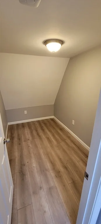 1 Mount Pleasant Pl, Roxbury