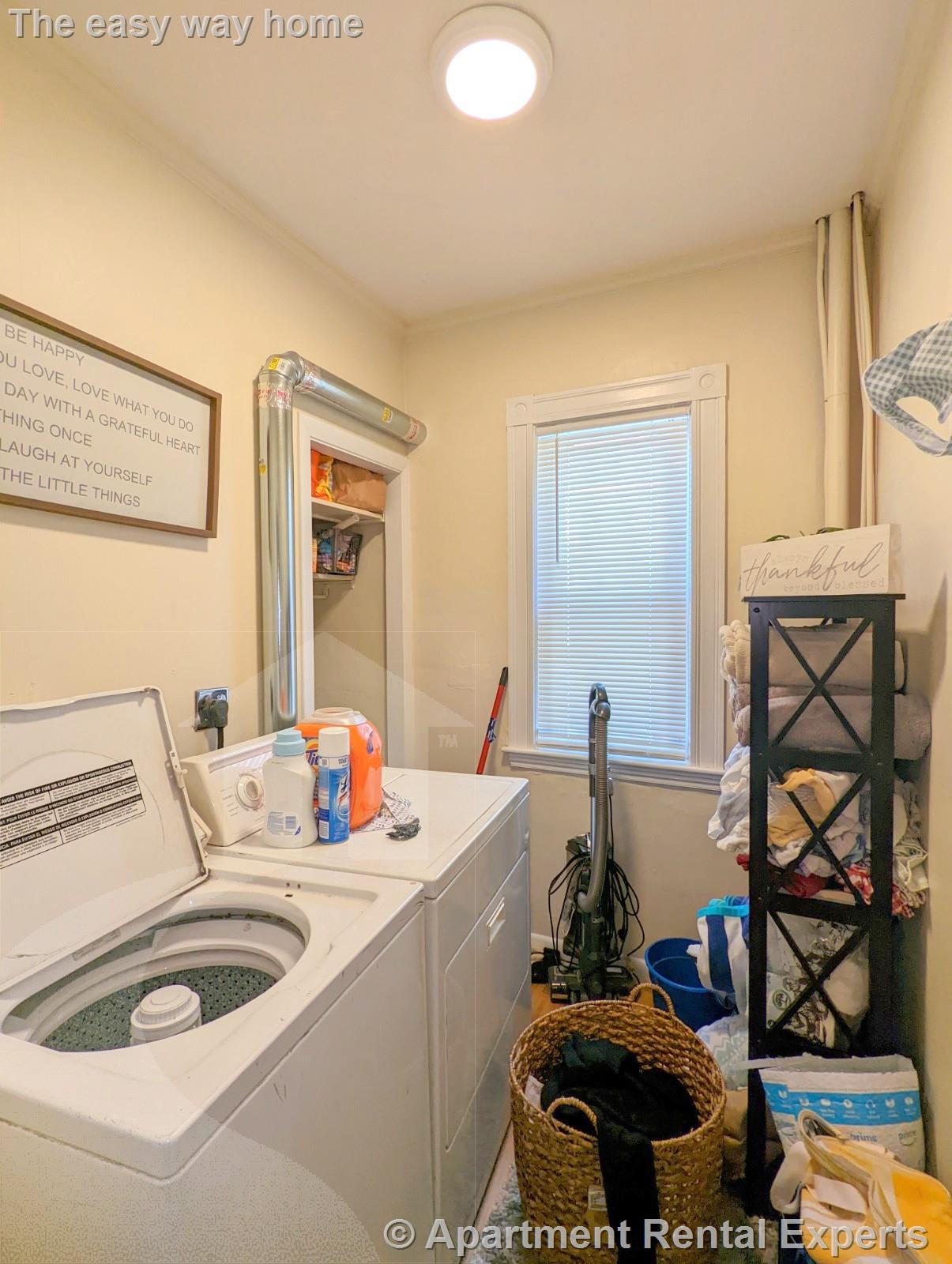 7-9 Belknap St, Teele Square