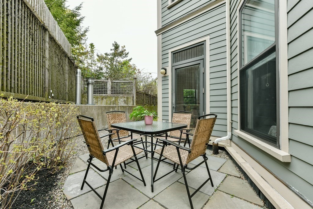 74 Kent St, Brookline Village