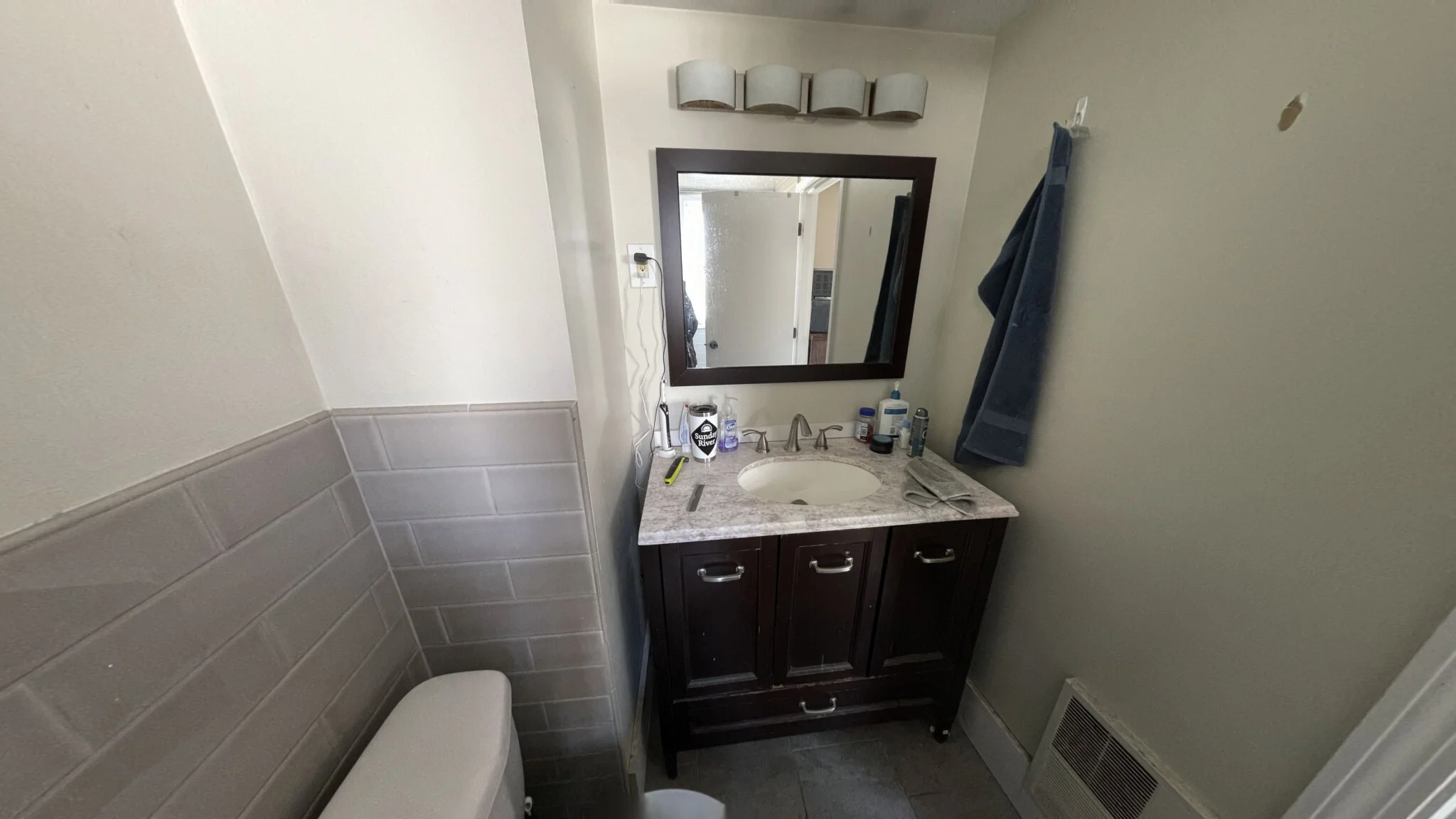 14 Dow St, West Somerville
