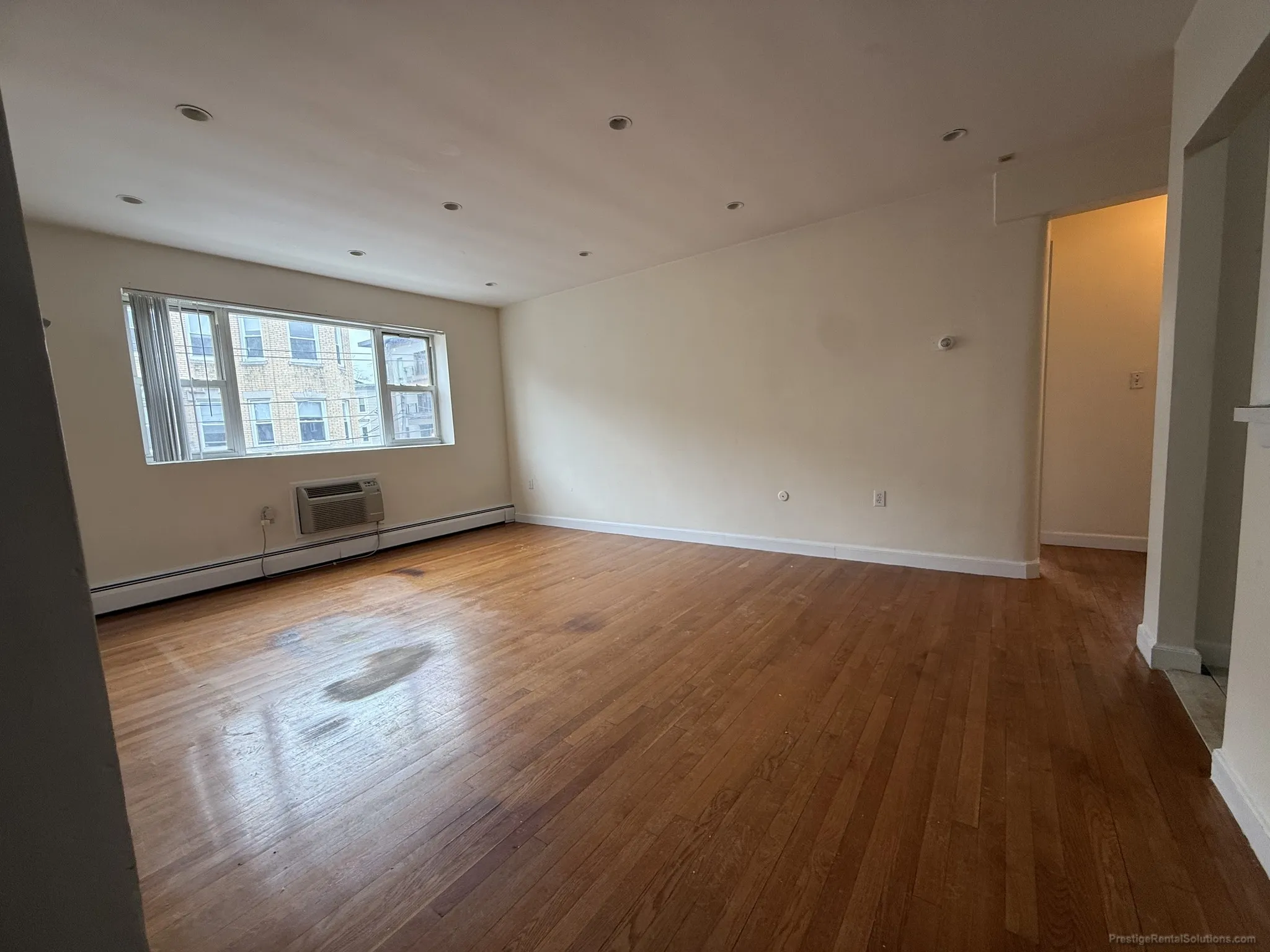 34 Gardner St, Allston