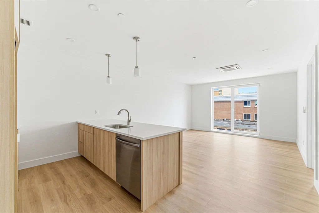 1035 Commonwealth Ave, Allston