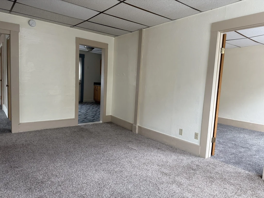 125 High St, North Attleboro