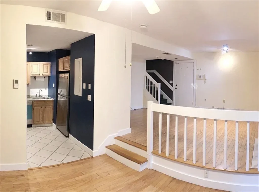 200 Falls Blvd, Quincy