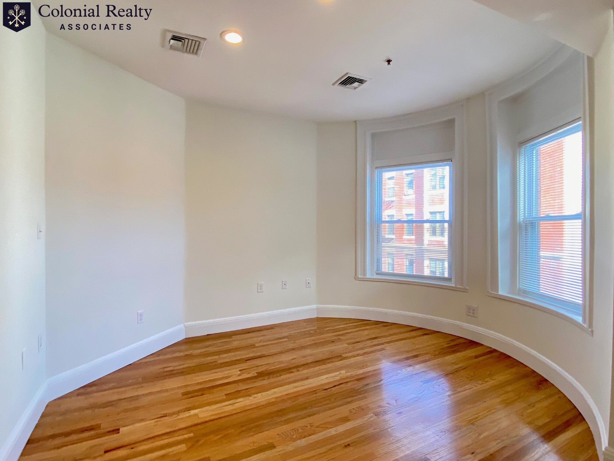 10 Brainerd Rd, Allston