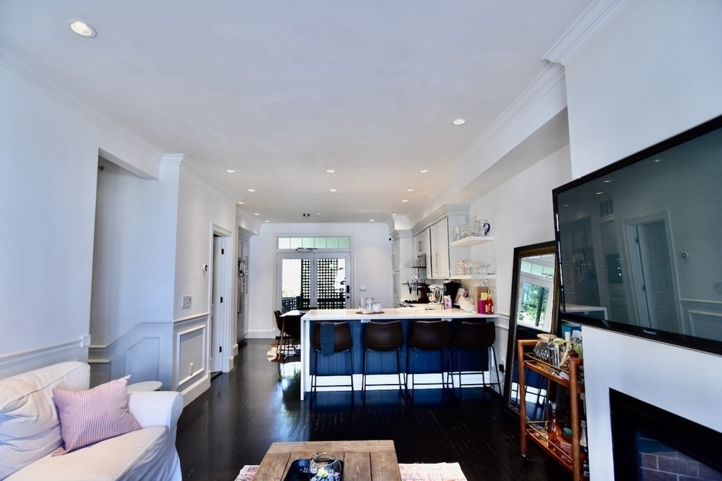 14 S Sydney St, Dorchester