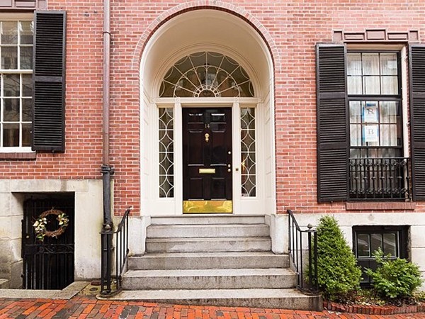 14 Chestnut St, Beacon Hill