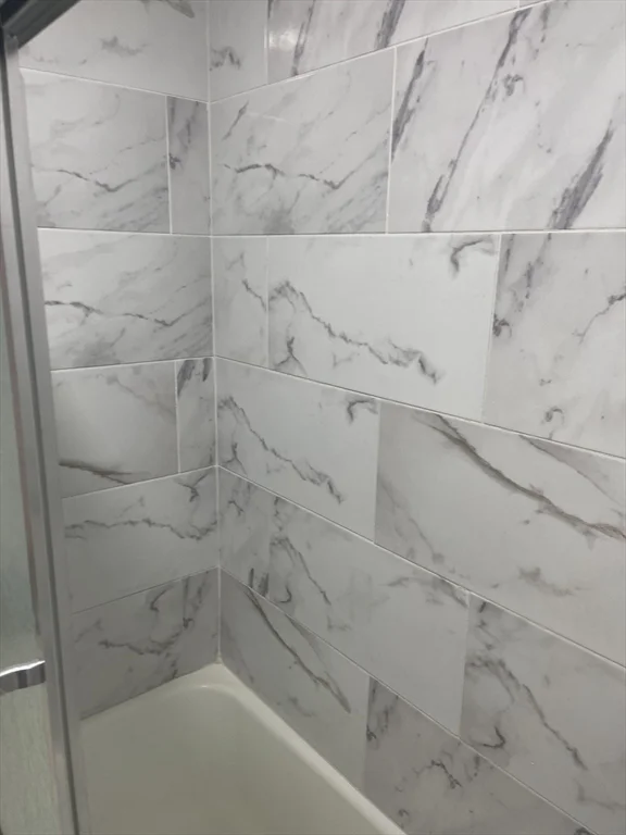 45 Bellevue St, Lawrence