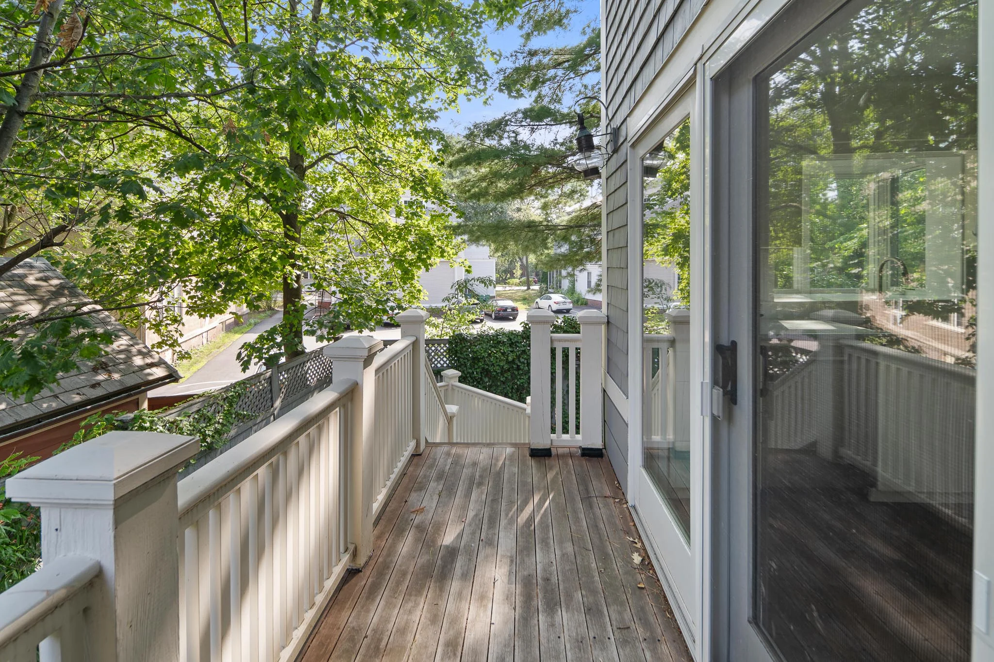 2 Garden Ln, Neighborhood Nine