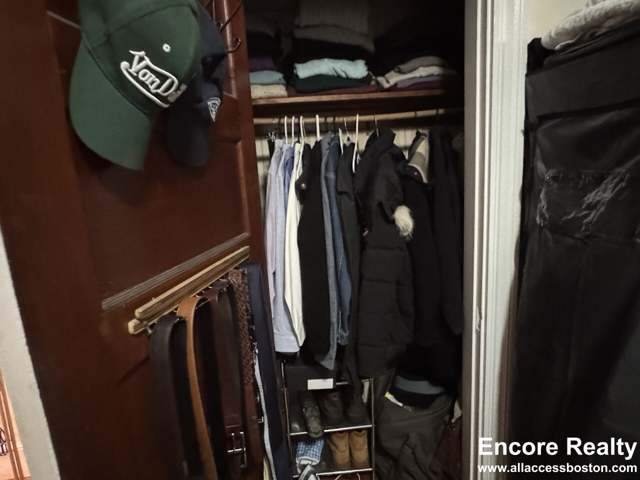 331 Faneuil St, Oak Square