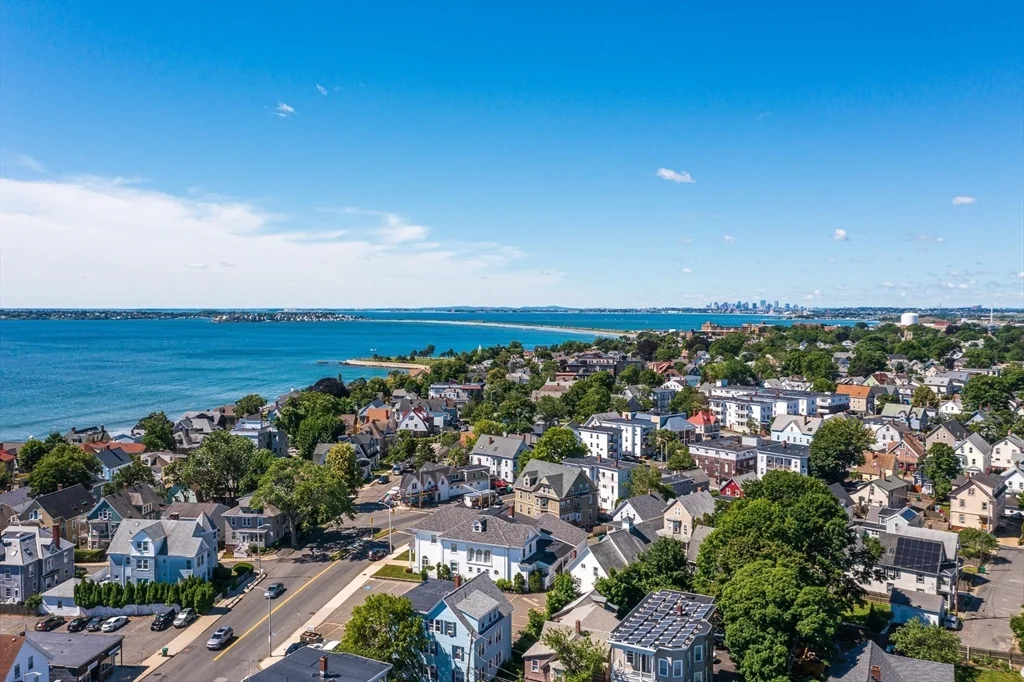 18 St Clair St, East Lynn