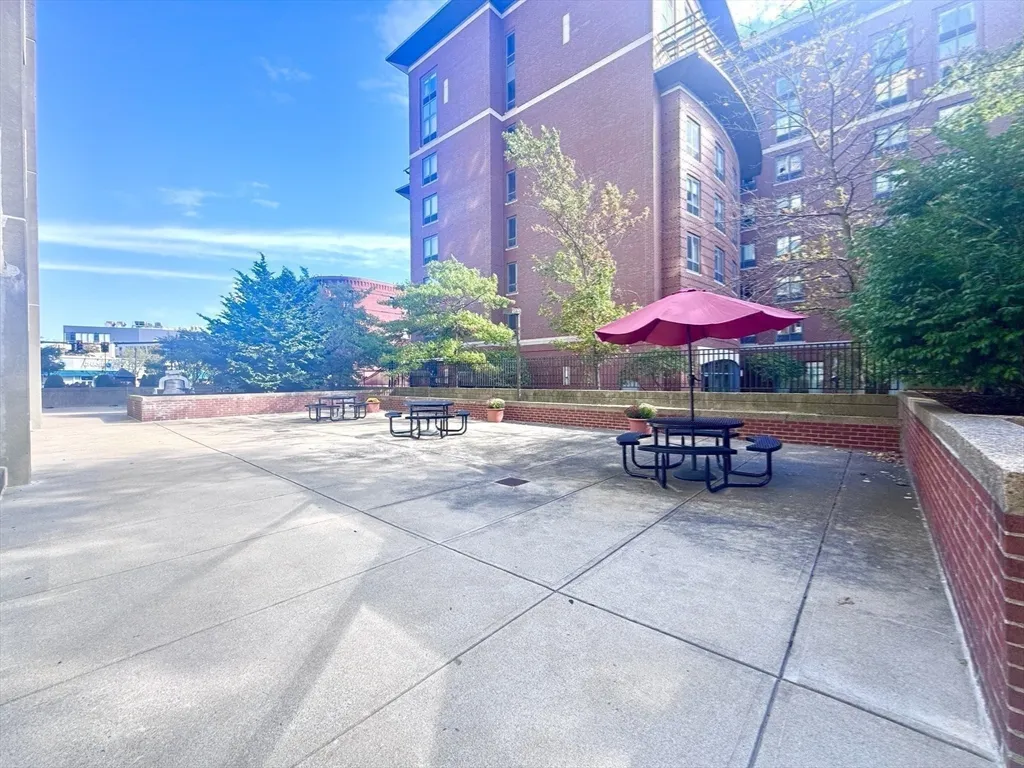 133 Park St, Coolidge Corner